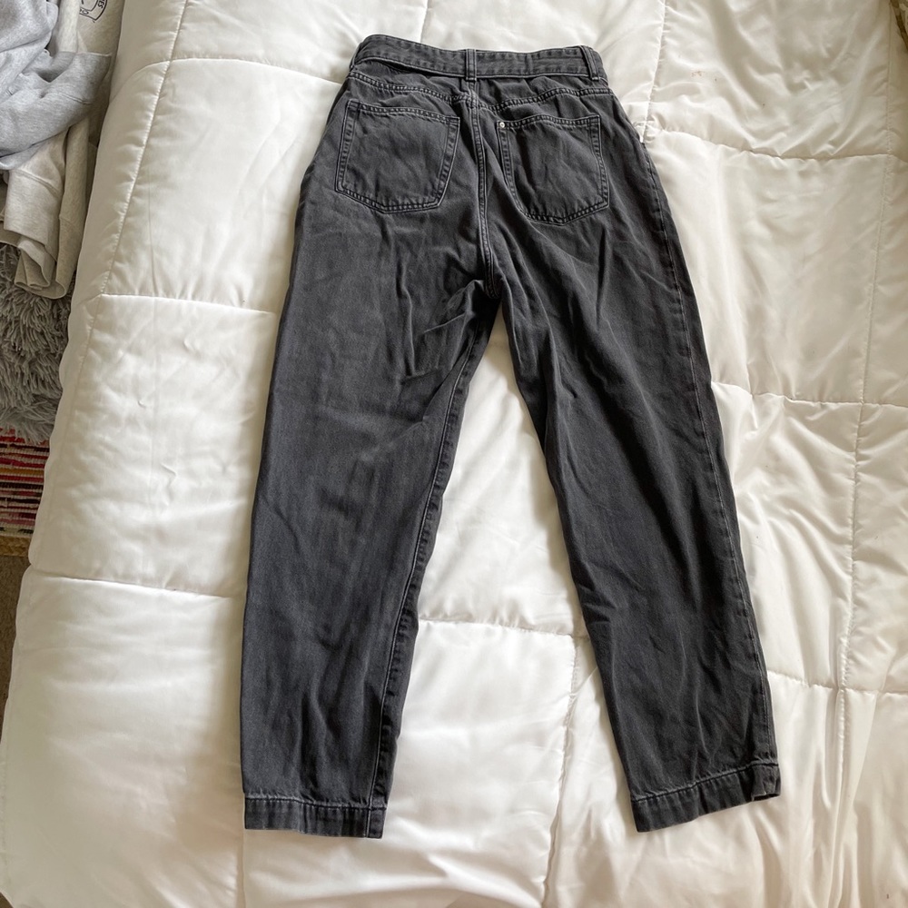 High Waisted Baggy Jeans - Picture 4 of 9